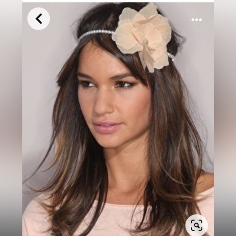 🔥Pearl Headband with Silky Ivory‎ Flower